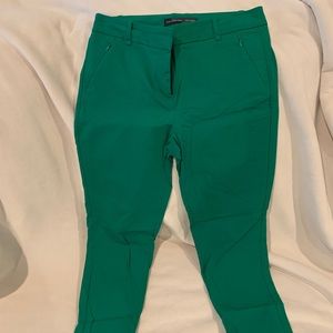 Cropped dark Kelly green The Limited pants Sz 8